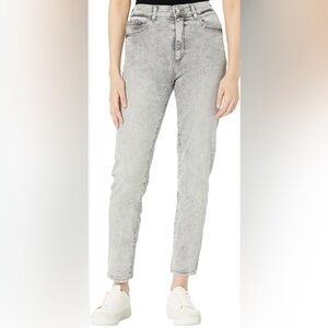 DL1961 Bella Slim High-Rise Vintage in Chalk Color NWT